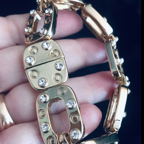 18 KT GOLD PLATED BRACELET Exquisite Luxury Designer STUNNING!  NEW CONDITION - Picture 4 of 16